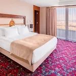 Hotel Atatuerk Thermal & Convention Center 5*