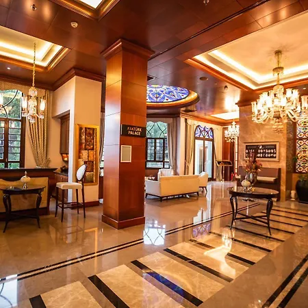 מלון Atatuerk Thermal & Convention Center 5*